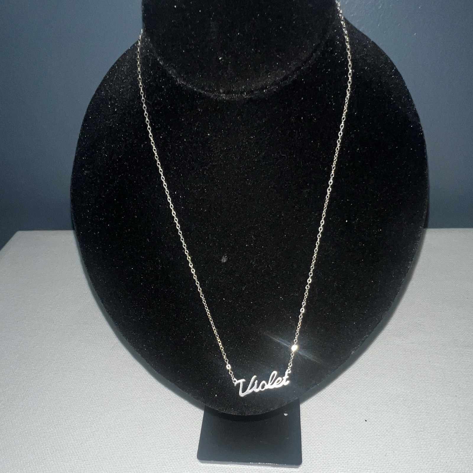 Sterling Silver “Violet” Nameplate Pendant Necklace Cable Chain Letters