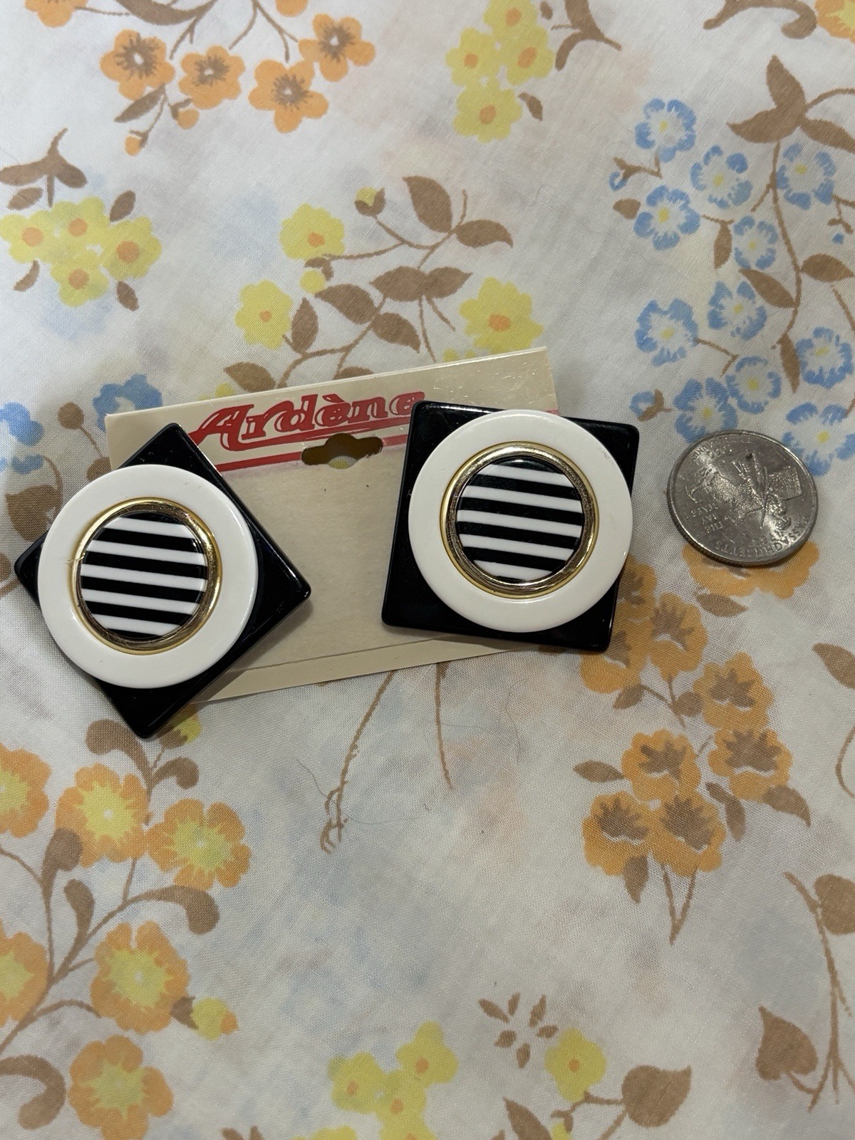 Ardene Earrings Black White Striped Geometric Studs Retro 80s Style NWT