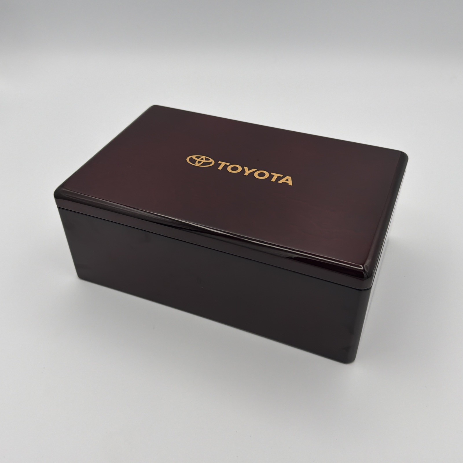 Toyota Rosewood Valet Desk Box Carbon Fiber Pen Sticky Notes Piano Finish