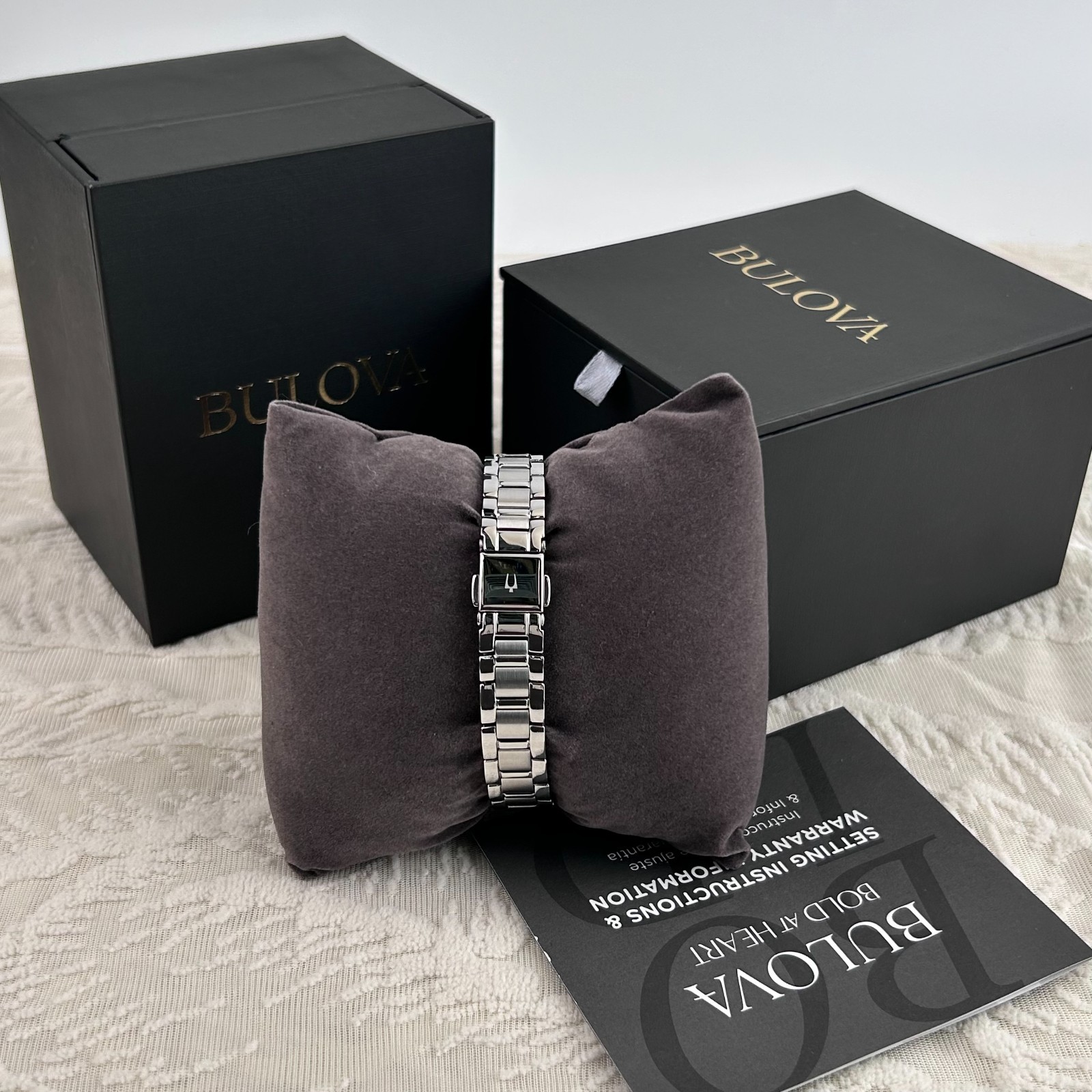 Bulova Classic Sutton Diamond Blue Dial 96P250 Women’s Quartz Watch 28MM