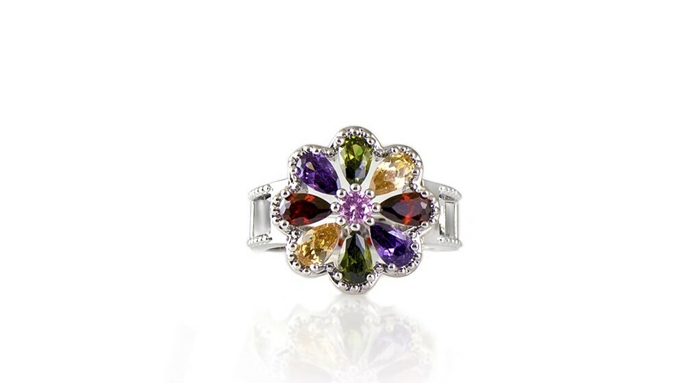 Verona Jewelers Beautiful 18k White Gold Plated Flower Ring, Silver, Gold, Rose