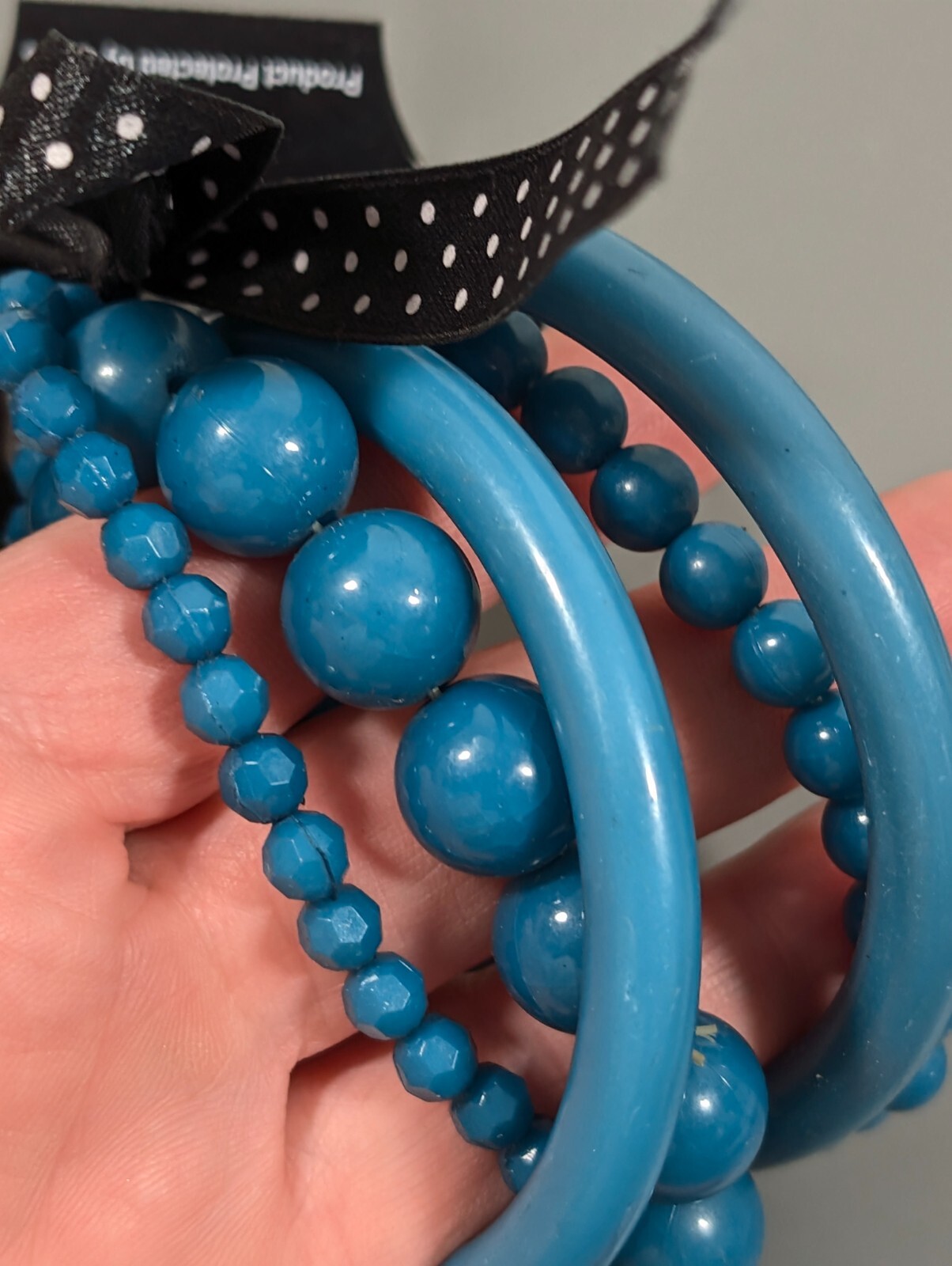 Rue 21 Set of 5 Teal Turquiose Blue Beaded Bangle Bracelets 8 in