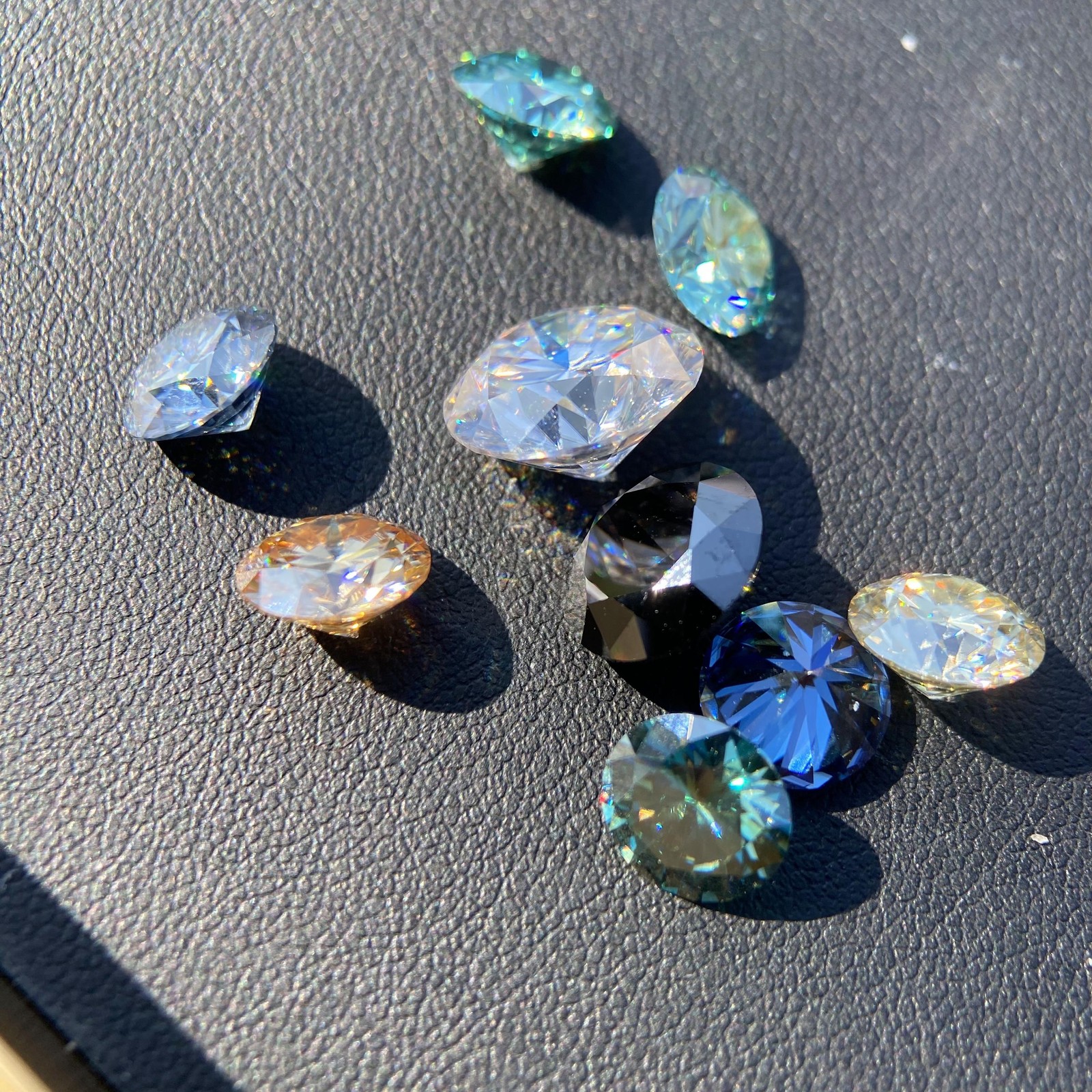 Excellent D Color VVS1 Round Cut Moissanite Loose Gemstones with GRA Certificate