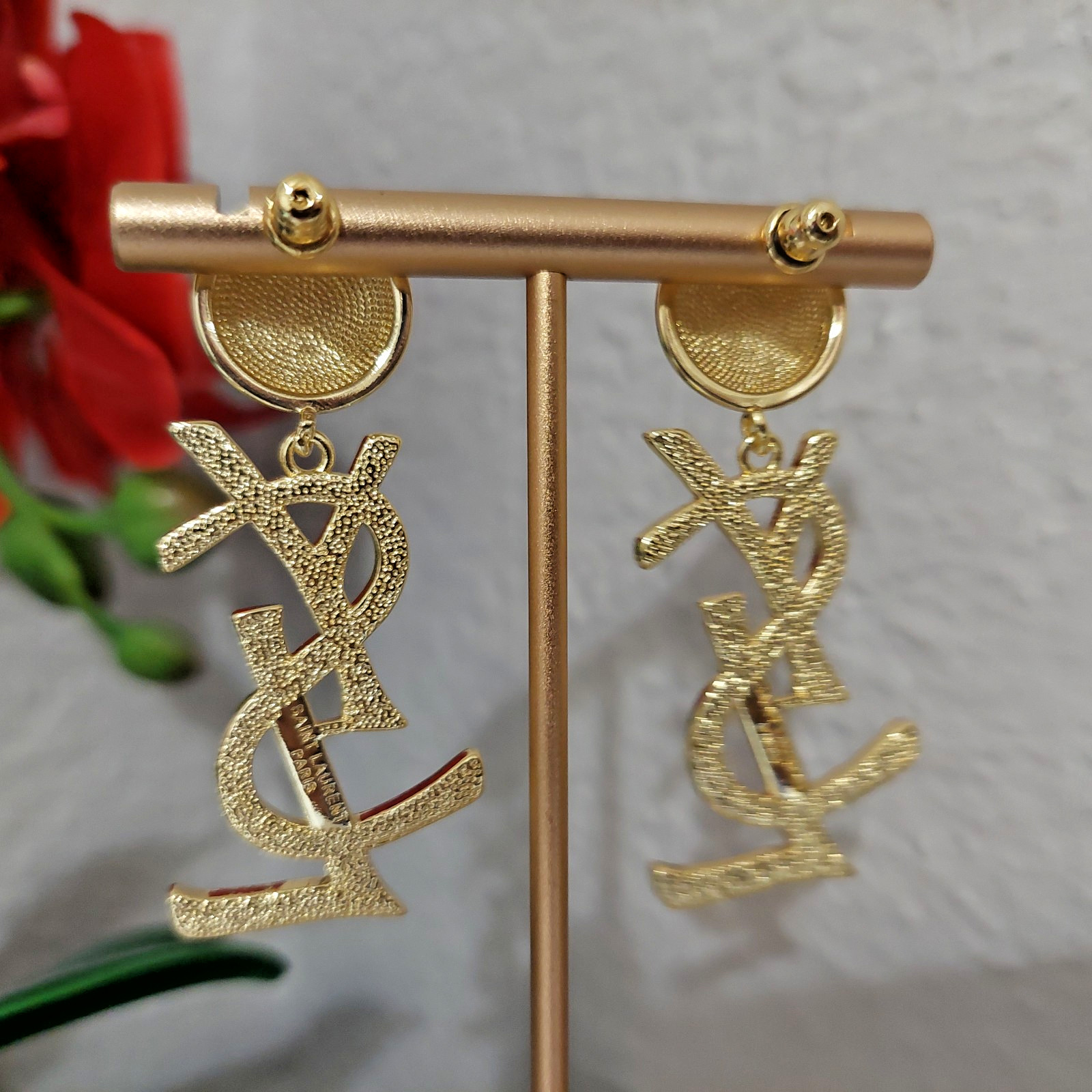 Auth. YVES SAINT LAURENT YSL Dangle Drop Large LOGO EARRINGS Gold Tone