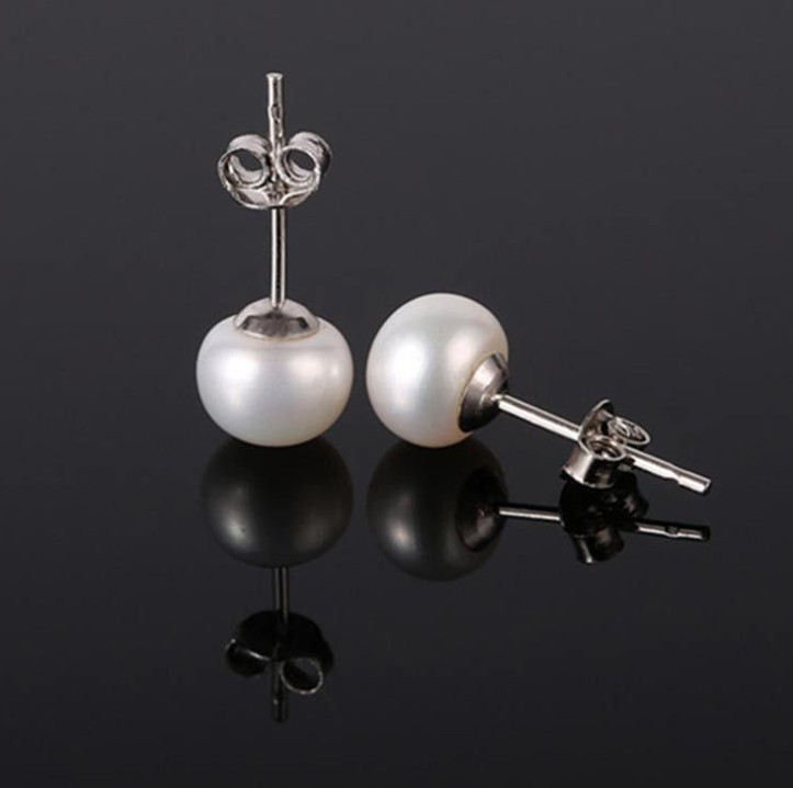 925 Sterling Silver Genuine Cultured Freshwater 7mm Pearl Stud Earrings Gift Box