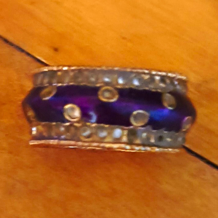 Silver Plated Pavé Band Ring Size 7 Purple Round Crystal w/ Clear Accents