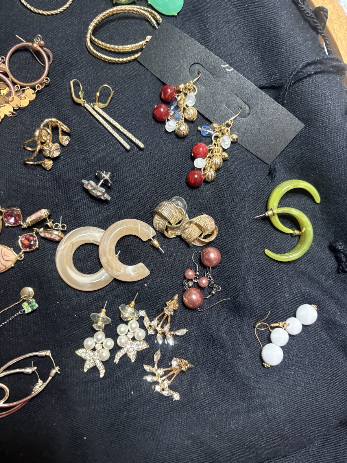 Ladies Fashion Earrings In Bulk, Assortment Hoops Dangles Rhinestones Etc.