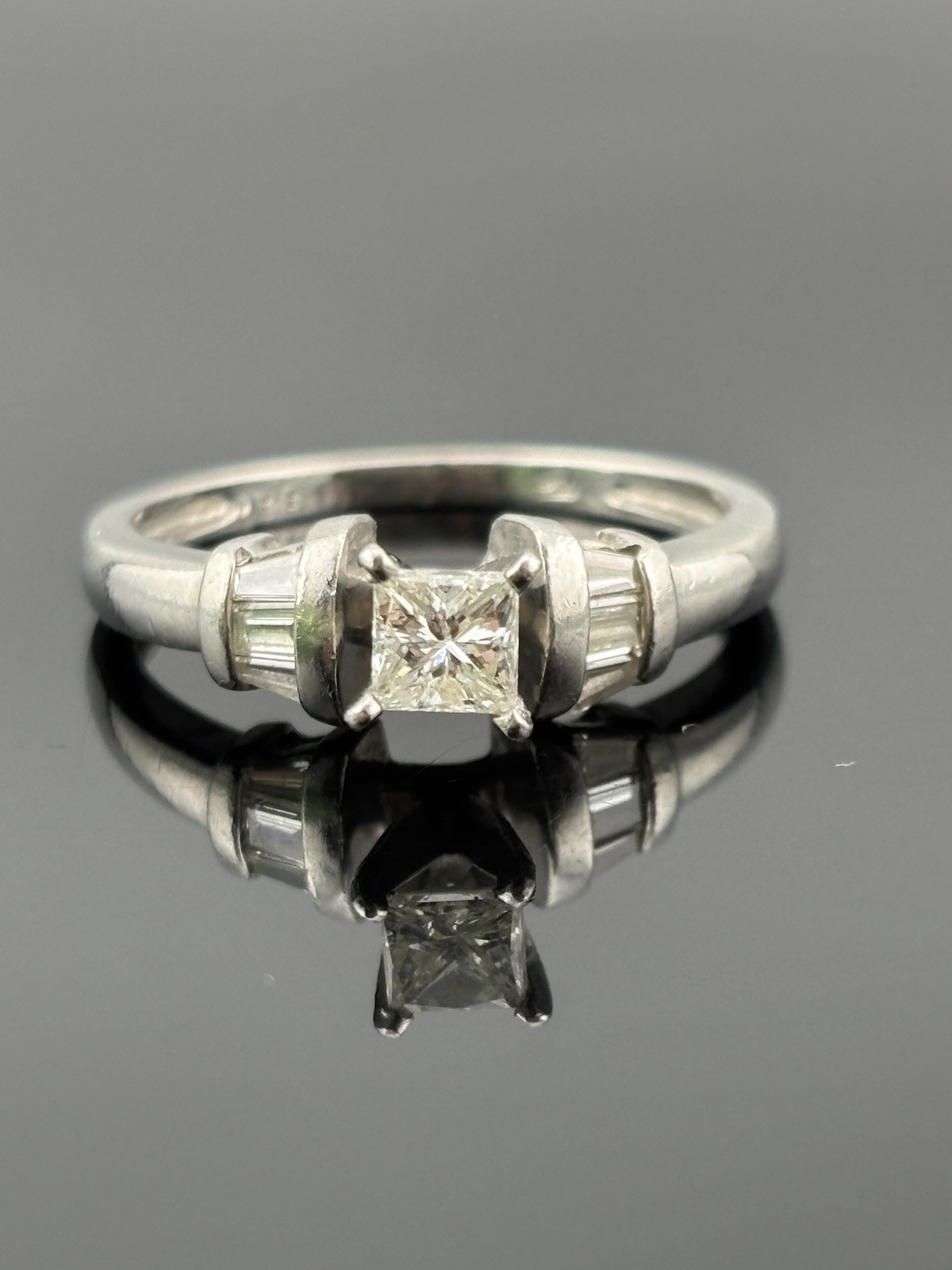 Estate 950 Platinum Princess Cut Diamond Engagement Ring w Tapered Baguette sz 7