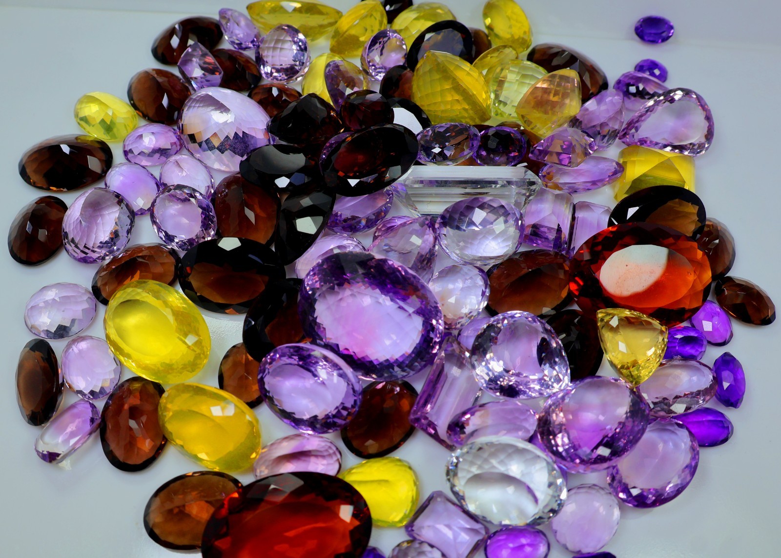 100 Crt Wholesale Lot Natural All Kind Semi Precious Mix Faceted Loose Gemstone