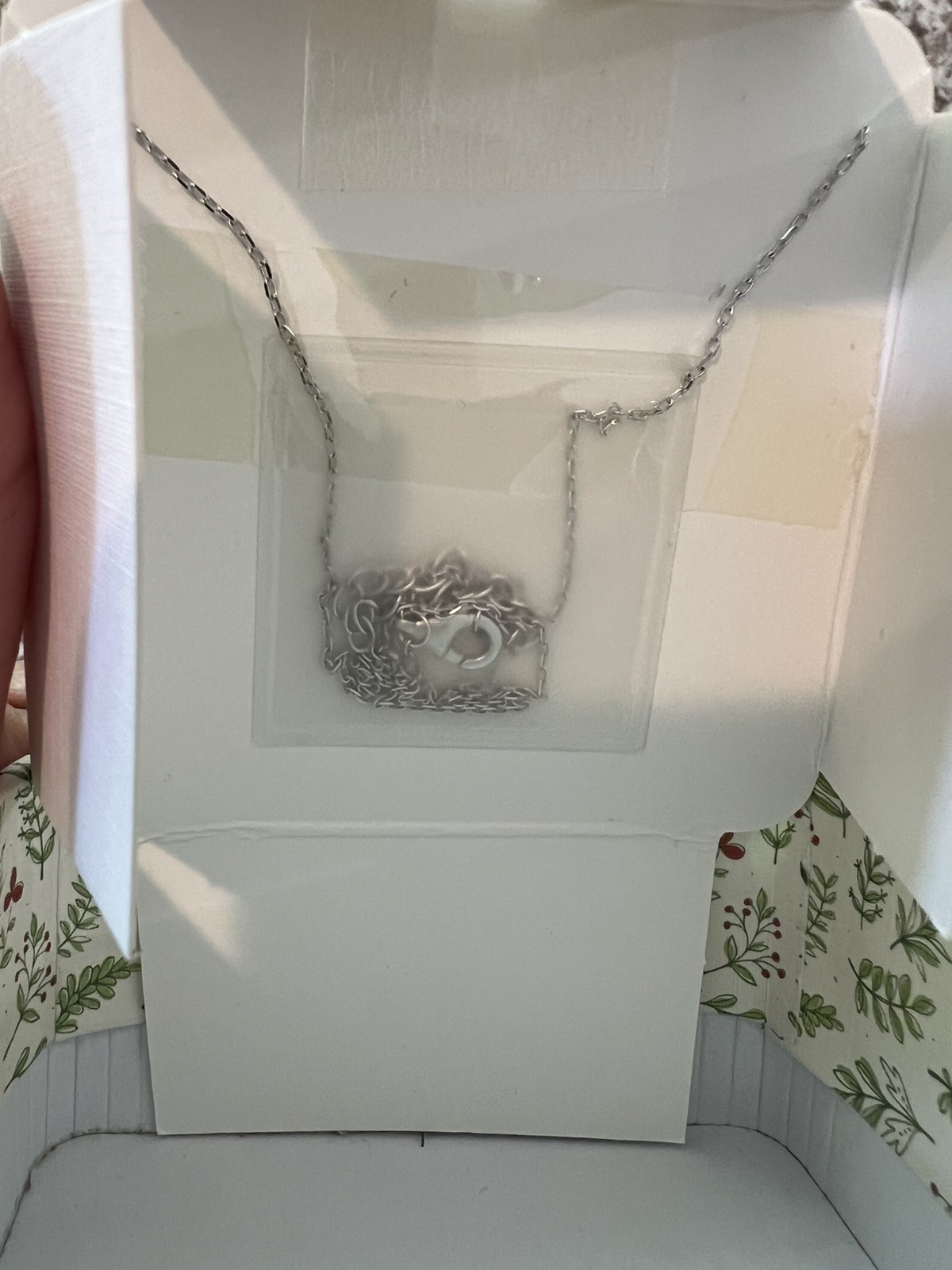 Isabella M Sterling Silver Cubic Zirconia Necklace clover shape pendant NIB