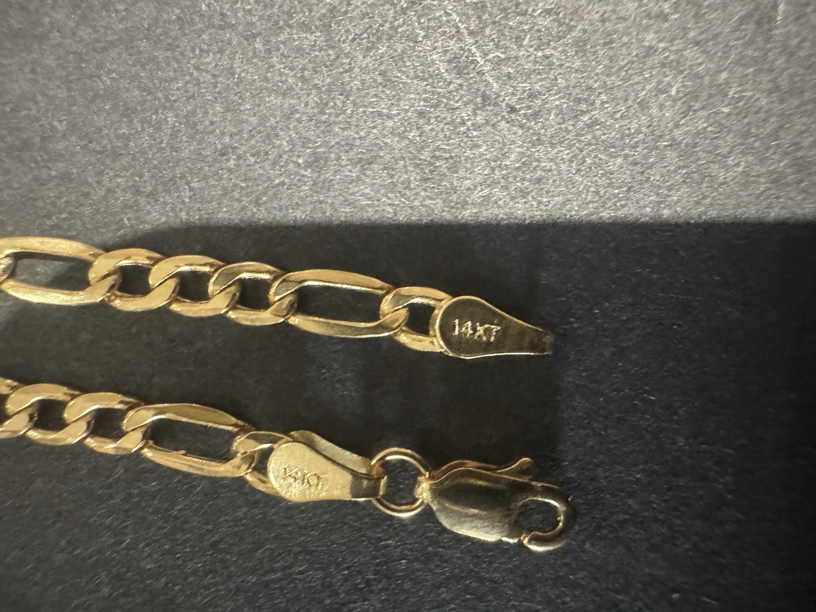Solid 14K Yellow Gold Figaro Chain Necklace 22″ Long 4.15g Genuine Mens