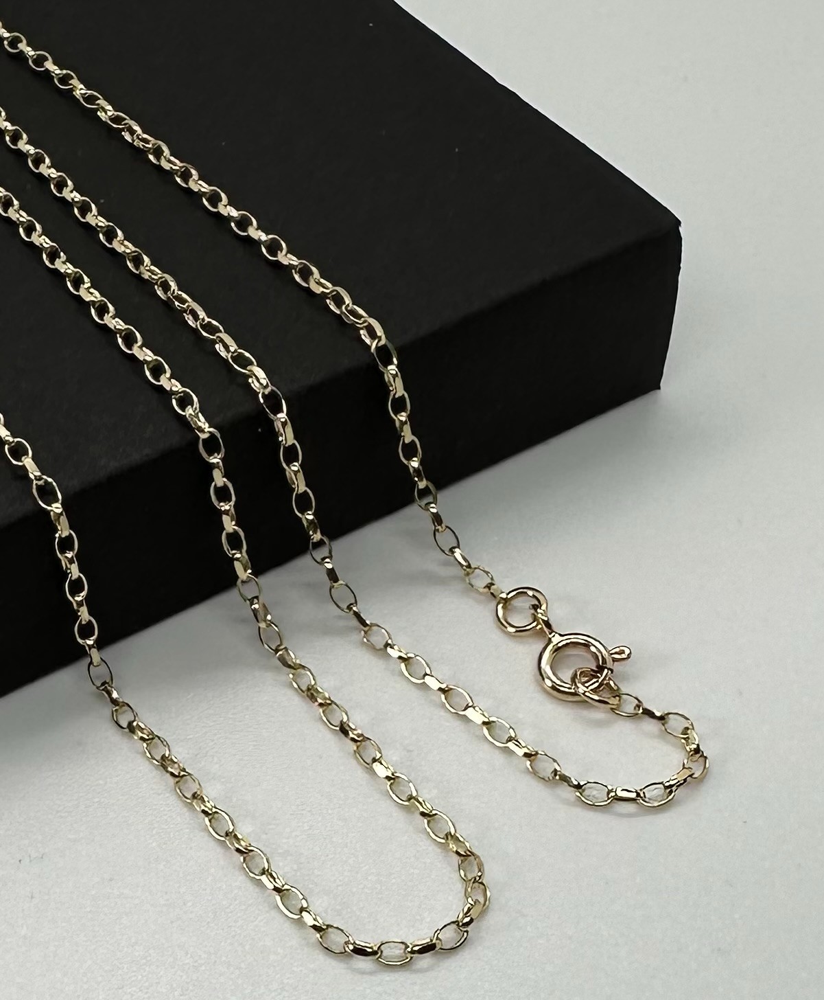 9ct Yellow Gold 1.7mm Wide Oval Link Belcher Chain, Length 22 Inch / 55cm