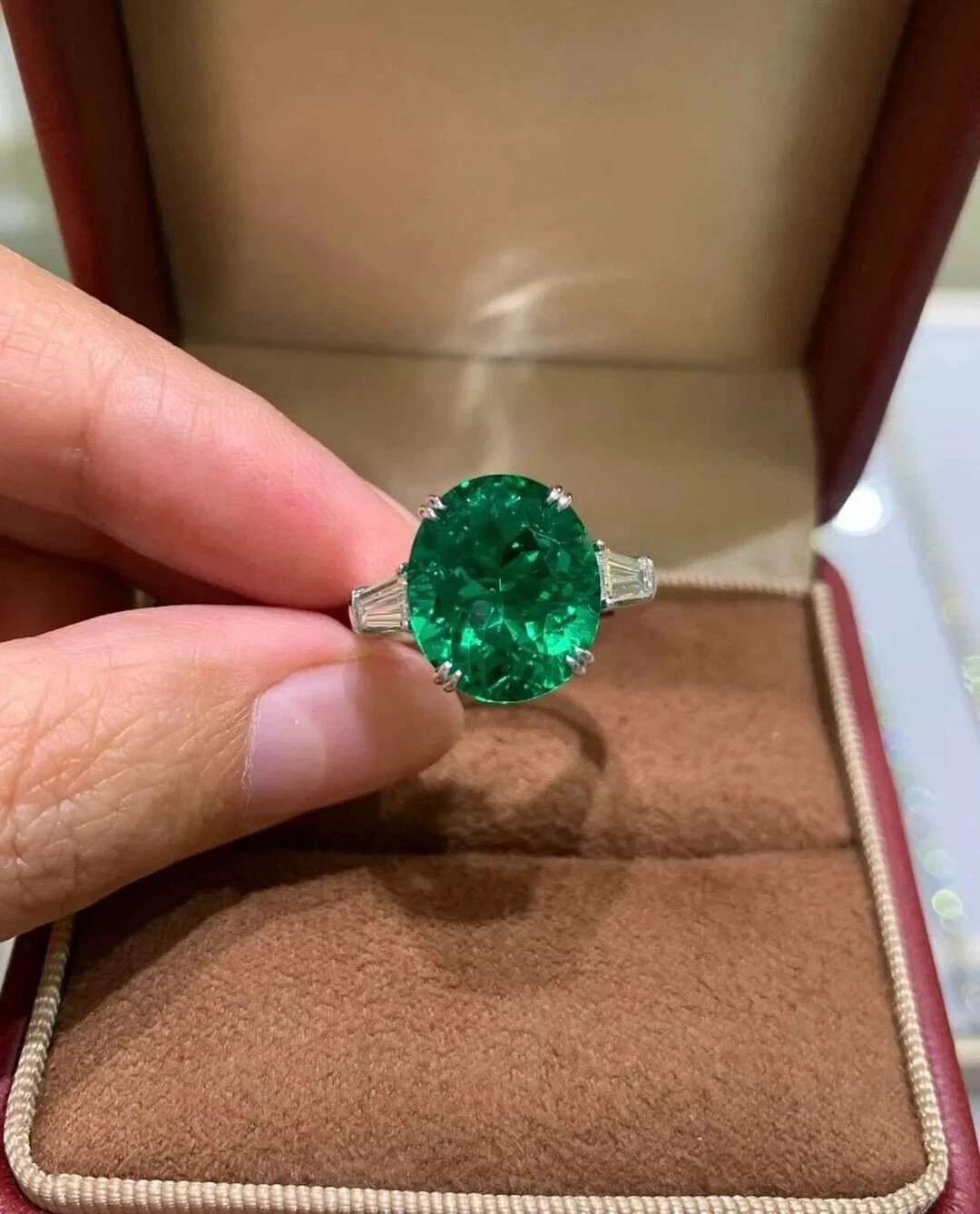 3.50 Ct Oval Cut Natural Emerald & Diamond Wedding Ring 14K White Gold Sz 8