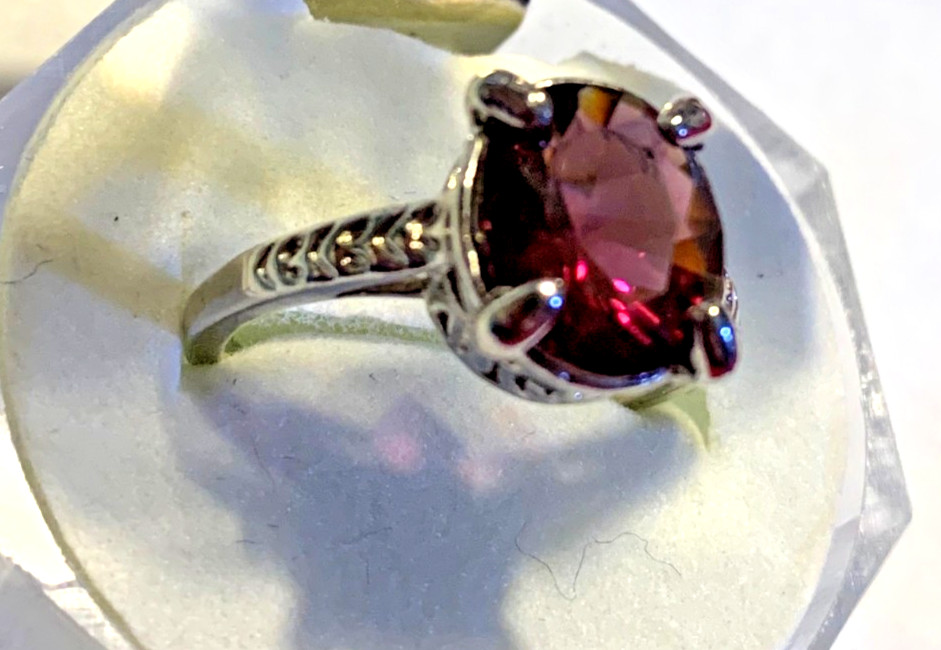 Alexandrite Color Change 9 MM Solitare Lab Creation Ring Size 8 R-3040