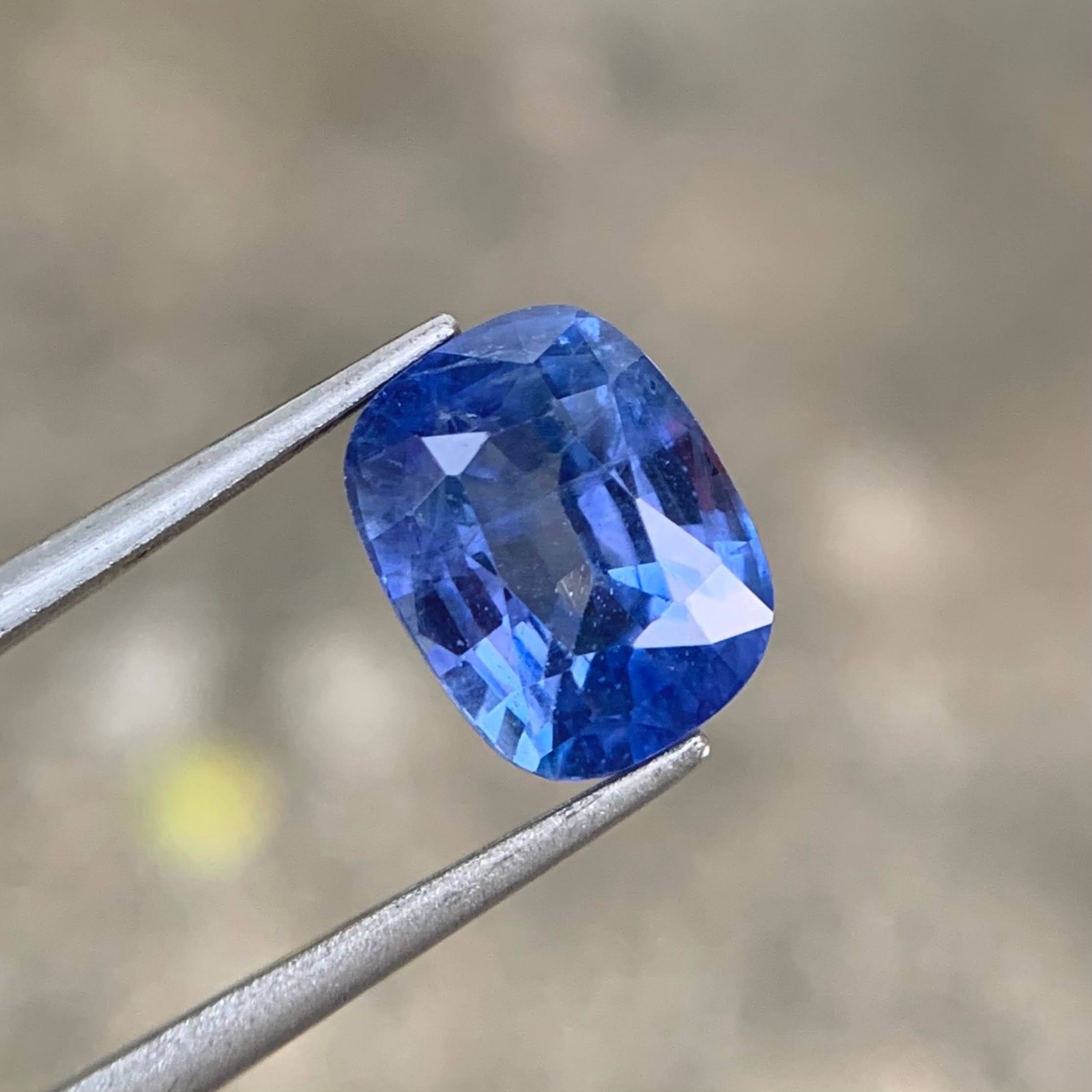 3.98 Carats Natural Cornflower Blue Sapphire Cushion Cut From Srilanka