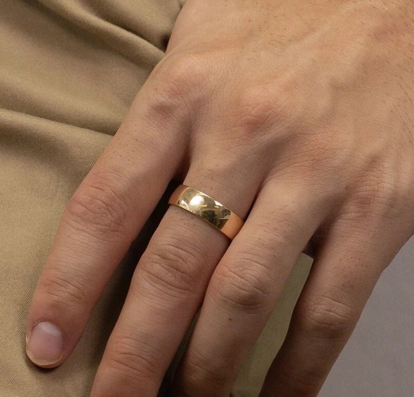 Daily Wear Men’s Solid Metal Comfort Fit Band Ring 14k Yellow Gold Plated Silver