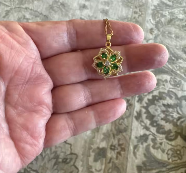 Woman’s Flower Jewelry Necklace Gemstone Gold Plated, Dainty Chain – Emerald