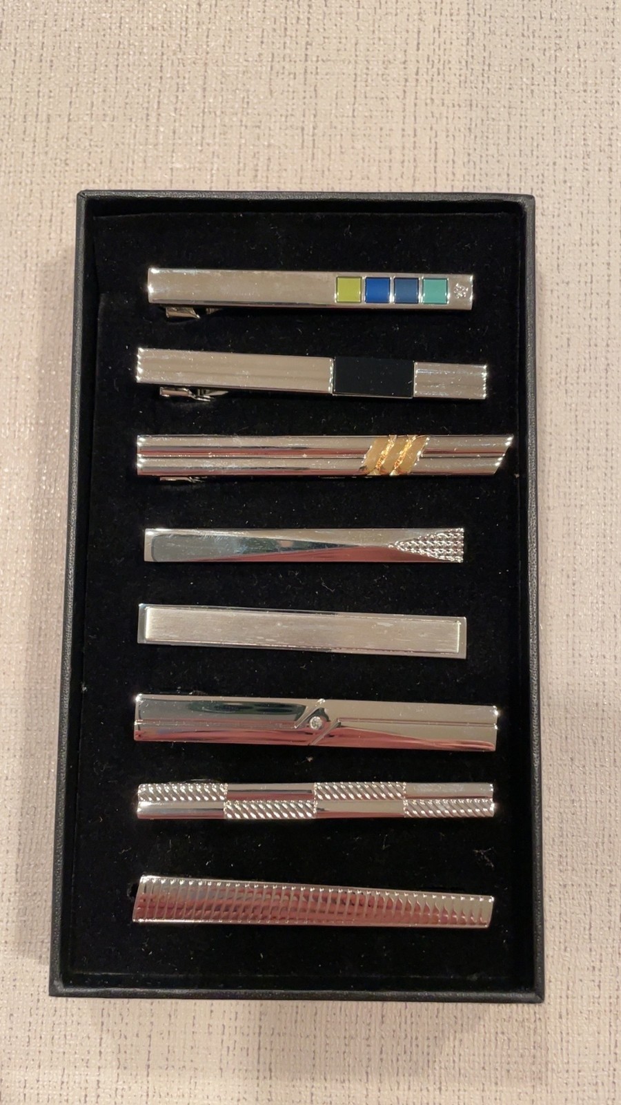 Men’s Silver Tone Tie Clips Set of 8 Classic & Modern Necktie Bars Nice Gift Box