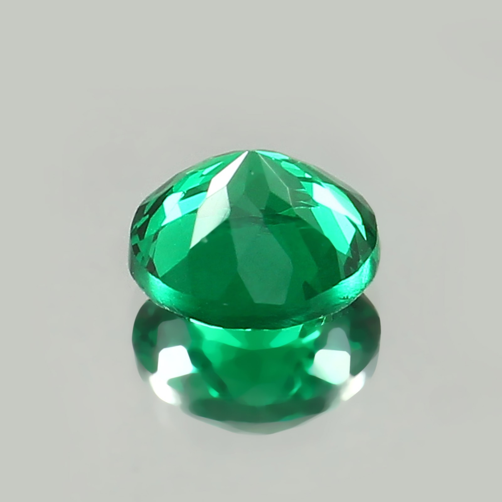 14×14 MM Colombian Emerald Round Cut Fine Quality Hydrothermal Gemstone Loose