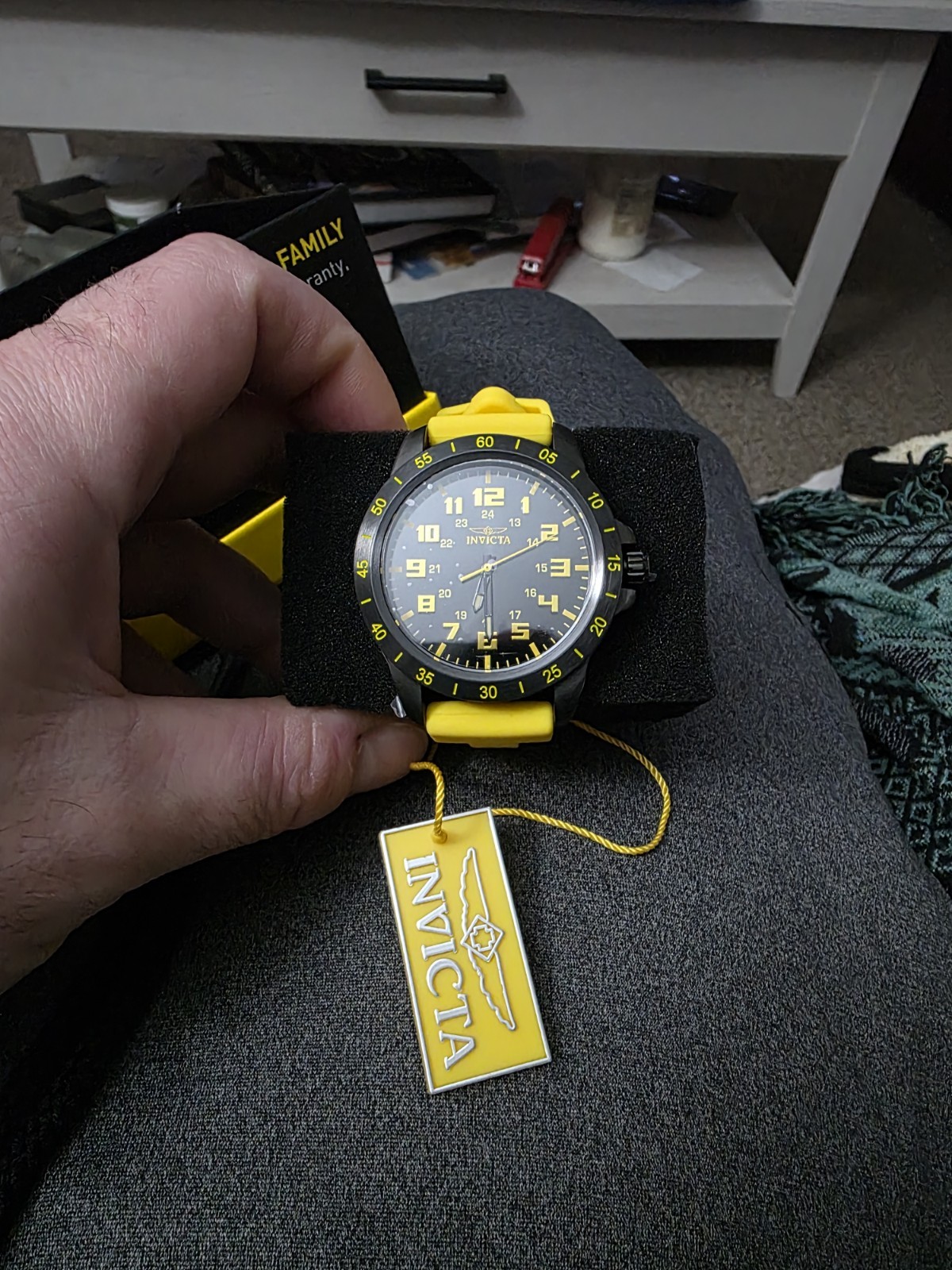 Invicta Pro Diver Quartz Black Dial Men’s Watch 40006