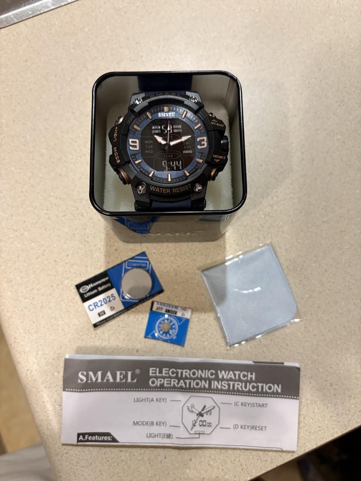 SMAEL Men’s Analog-Digital Quartz Sport Watch Blue Resin Band 50m Alarm Chrono