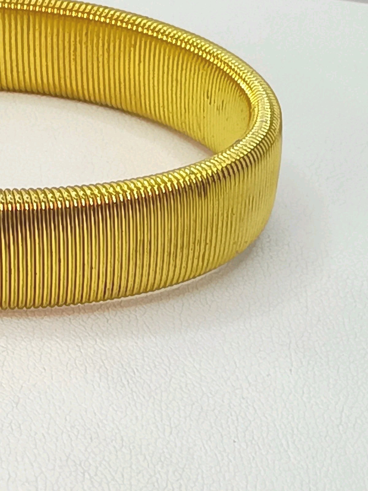 Vintage Omega Chain Bracelet Gold Tone Ribbed Mesh Cobra Arm Band Cuff Holder