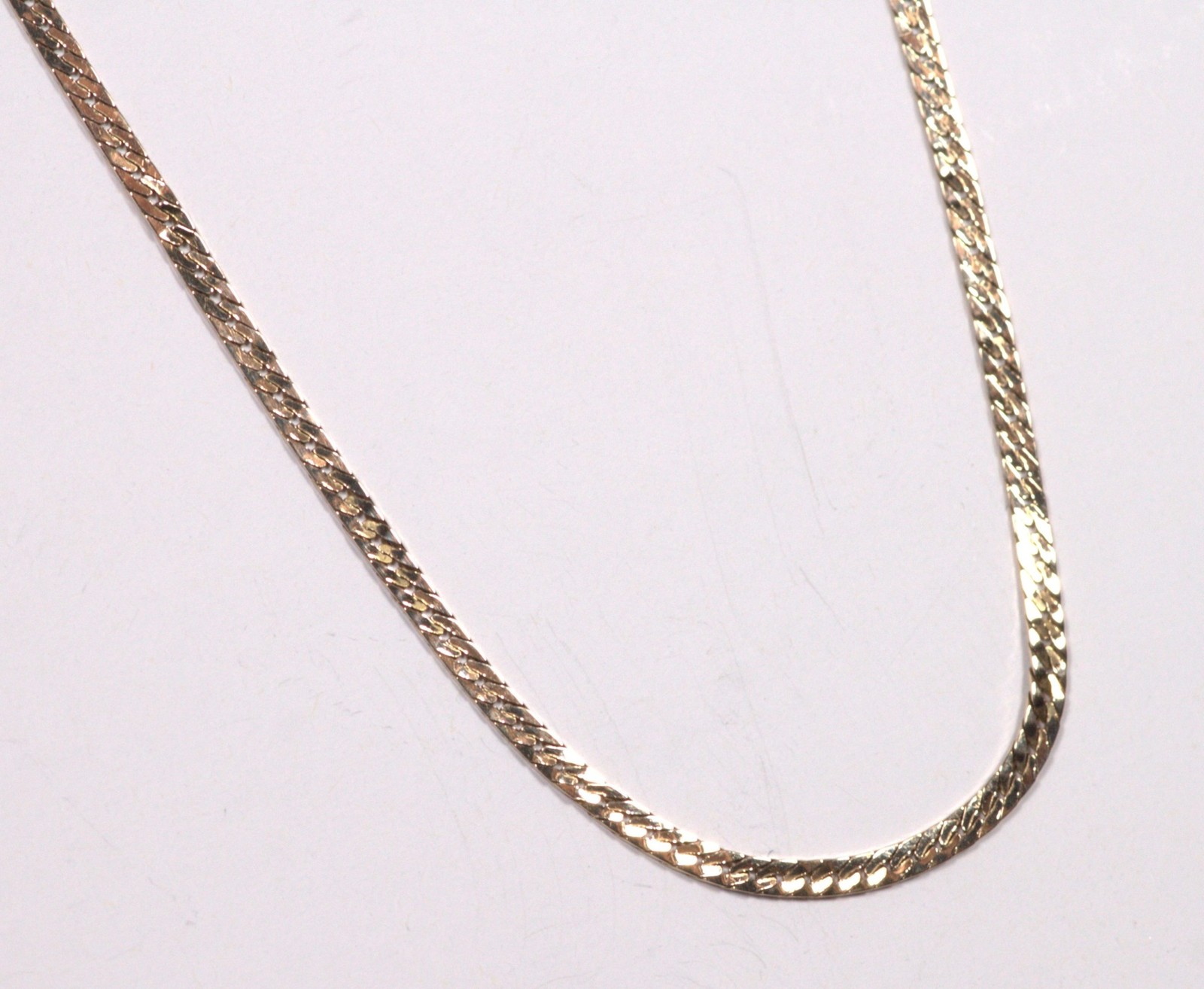Gold Chain – 9ct Gold Curb Chain Necklace Fine 16 inches 40cm