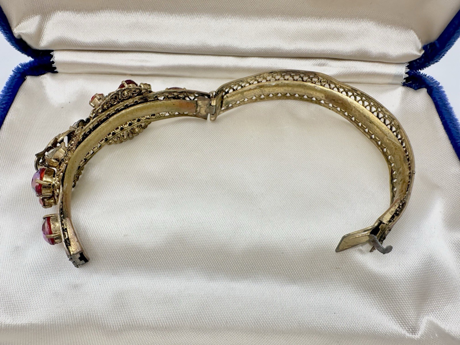 Antique Victorian AB Austria? Red Rhinestone Hinge Bracelet Vines Unsigned Read