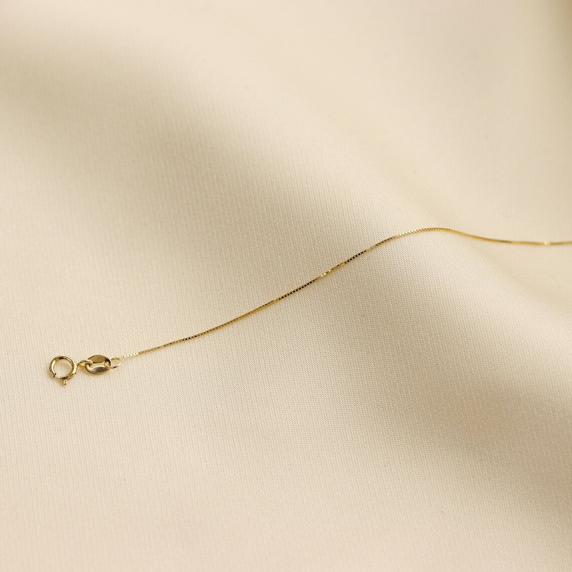 10K Solid Gold Box Chain 0.6mm 16” 18” 20” 22” 24′ 26” 28” 30”
