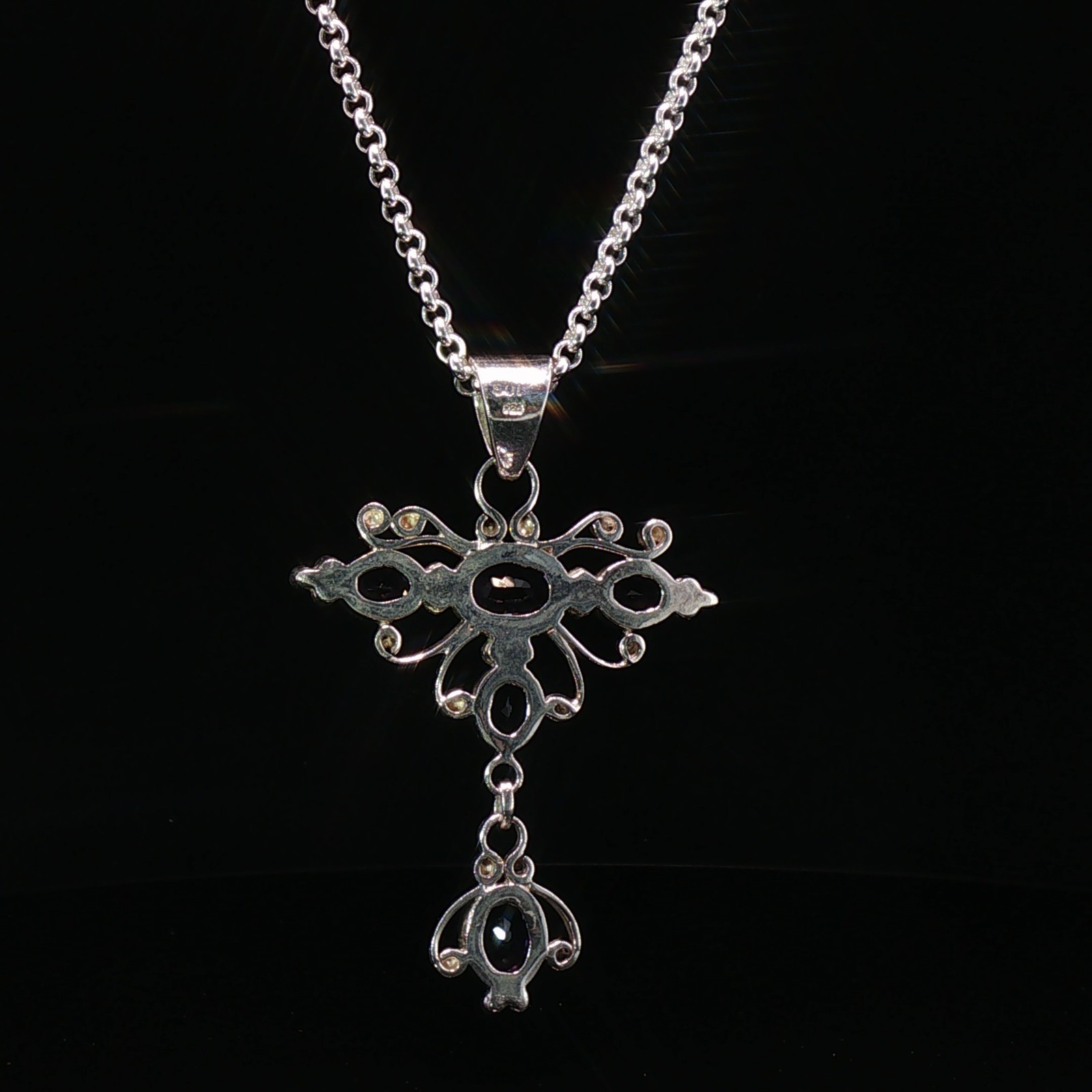 Elegant Silver Amethyst Cross Pendant Necklace 60cm Belcher Chain – E19991