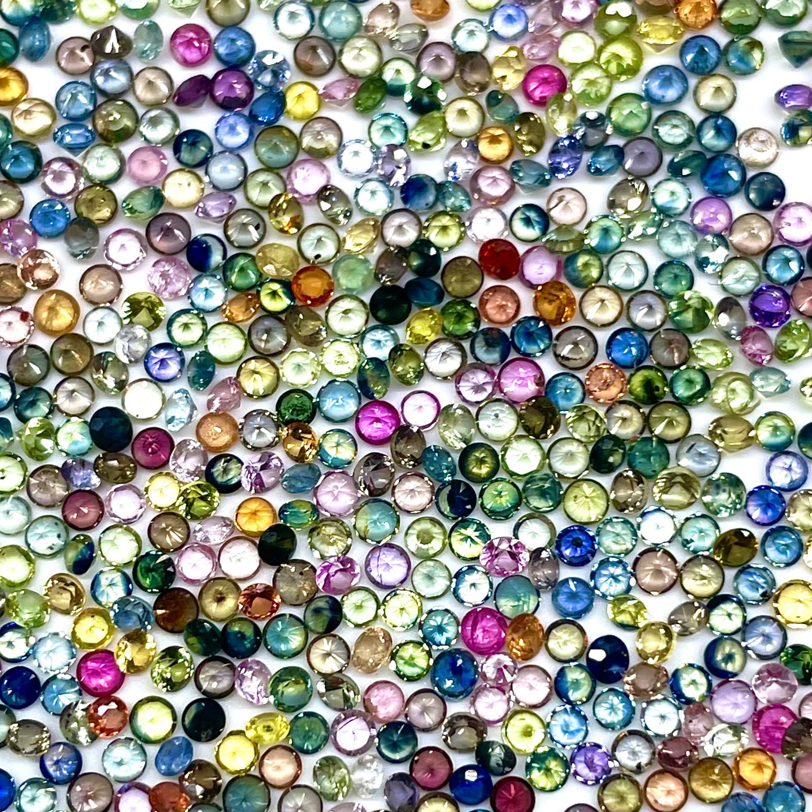 25 Pcs Natural Multi Sapphire Ceylon 2mm Round Diamond Cut Loose Gemstones Lot