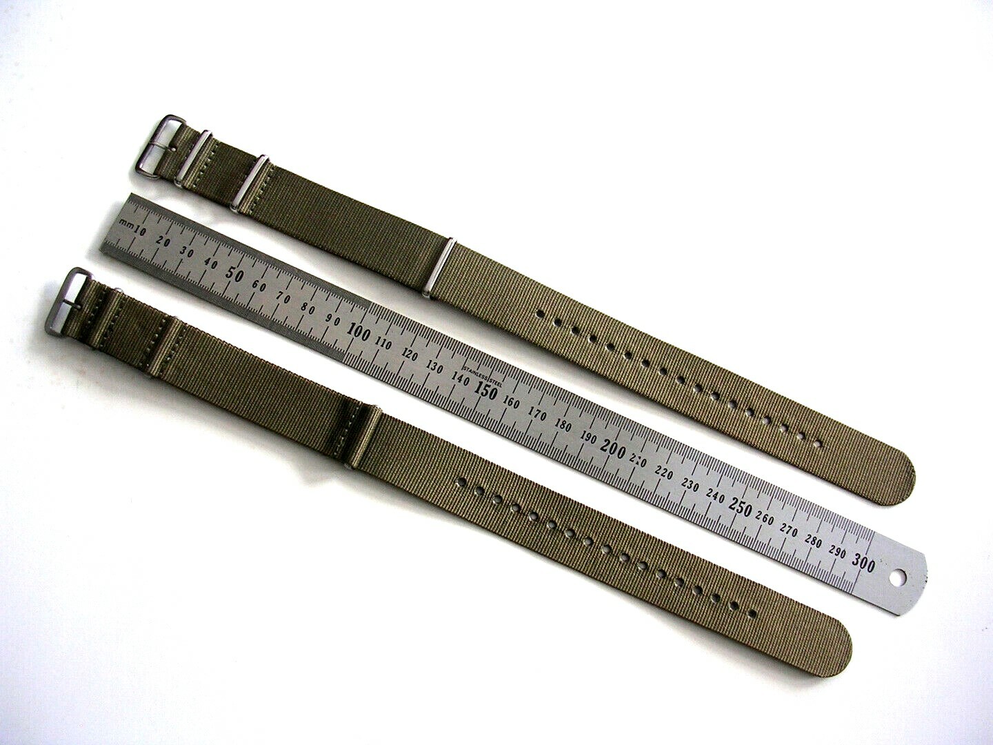 NATO G10 ® Khaki Green HD nylon Military Dive watchband RAF strap bond IW SUISSE