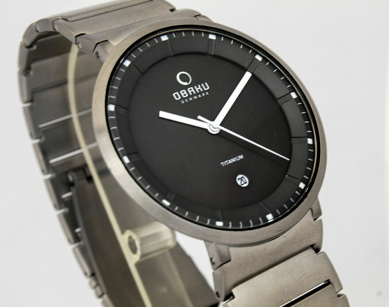 Obaku Denmark Men’s Watch Solid Titanium Sporty V147GTJST Very Light 42mm