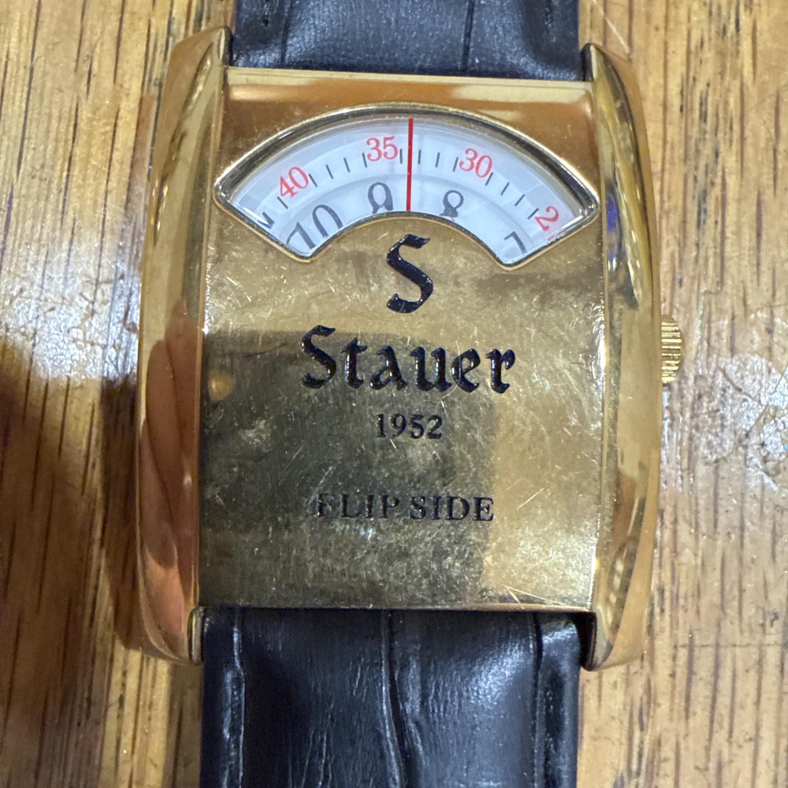 3 Vintage Watches And Huge Watch Band Repair Lot, See Description And Photos