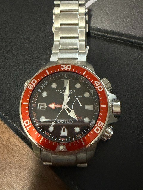 Citizen Caliber J250 Eco-Drive Divers Watch
