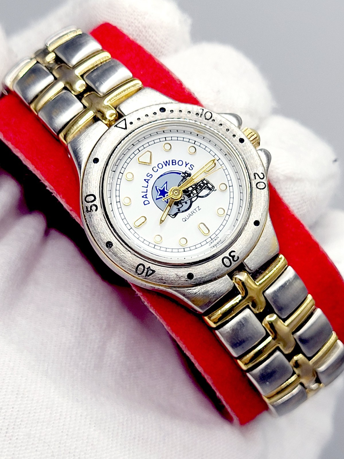 GTE Dallas Cowboys Ladies Women’s Analog Watch 2 Tone 26mm N. MINT New Battery