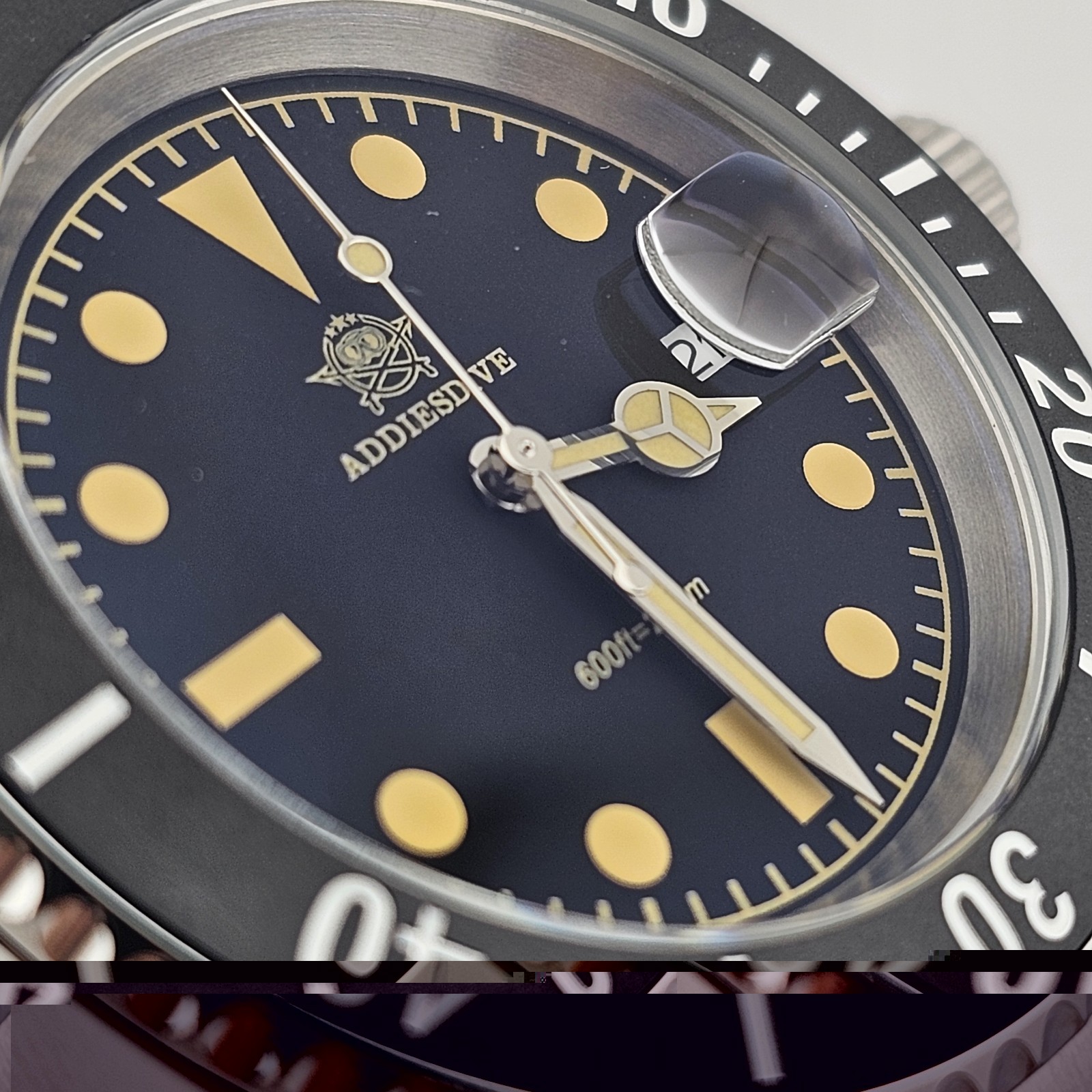 USA Seller – Addiesdive Vintage-Style 40mm Quartz Diver – New in Box