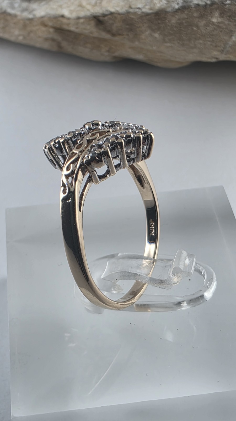 10K Yellow Gold Genuine Diamond Cluster Ring Size 7 – Solid Gold!