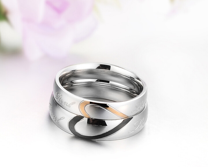 Couples Love Heart Puzzle Matching Stainless Steel Wedding Band Engagement Ring