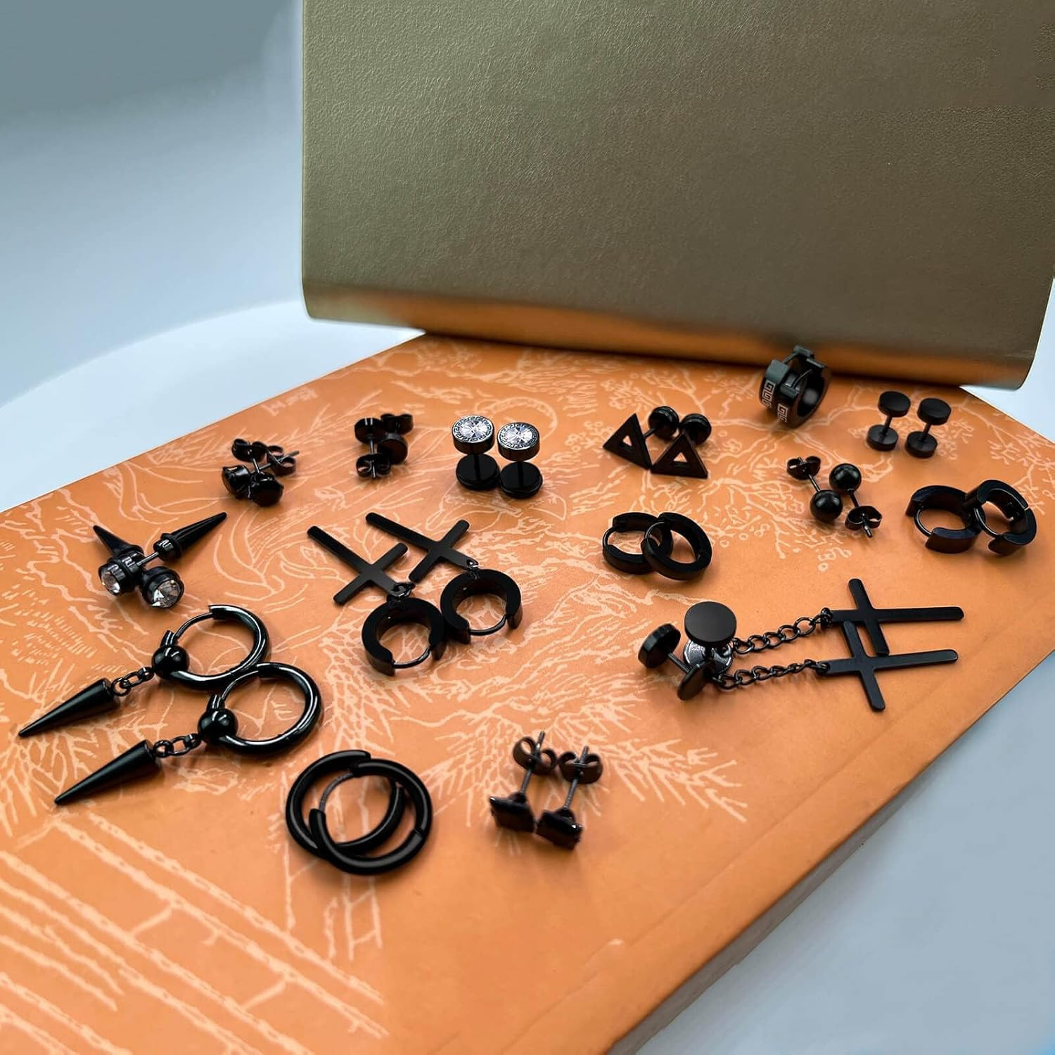 15 Pairs Earrings for Men, Stainless Steel Earrings Stud Kit for Men Women Fashi