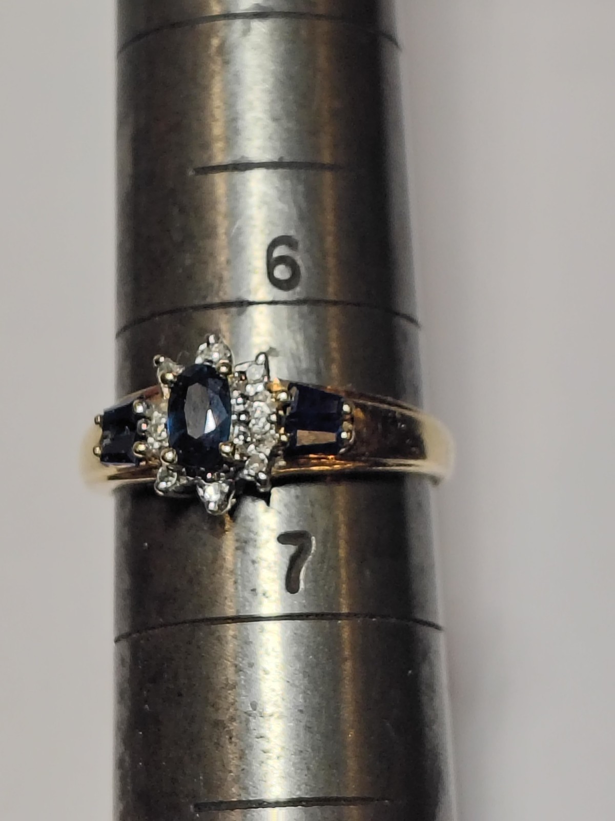 10k Gold Ring w/Blue Sapphires And Diamonds. Size 6.5