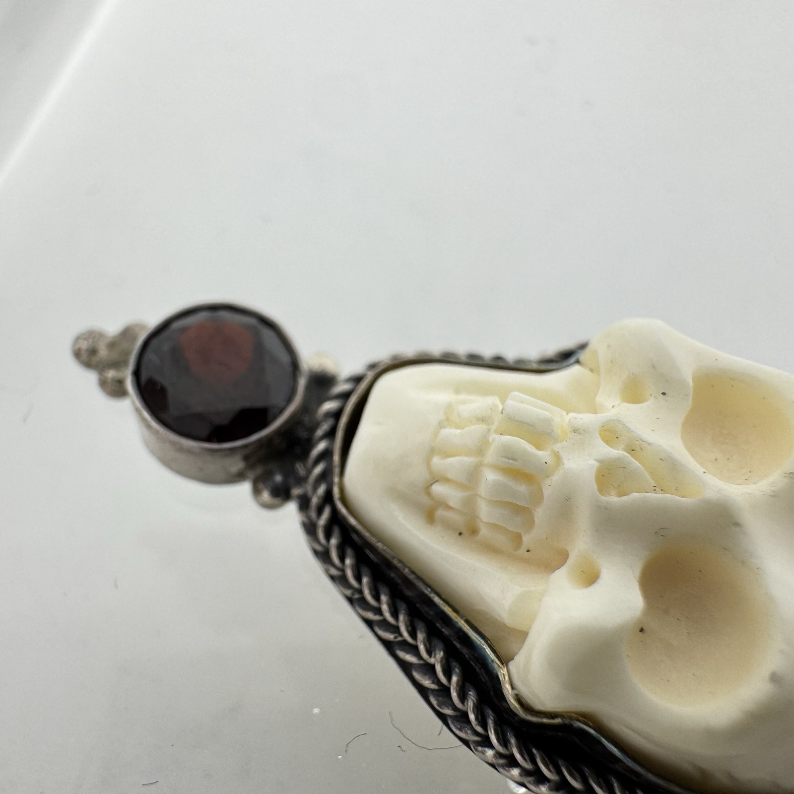 Sterling Silver Skull Carved Bovine None W/ Garnet Pendant 1.75”