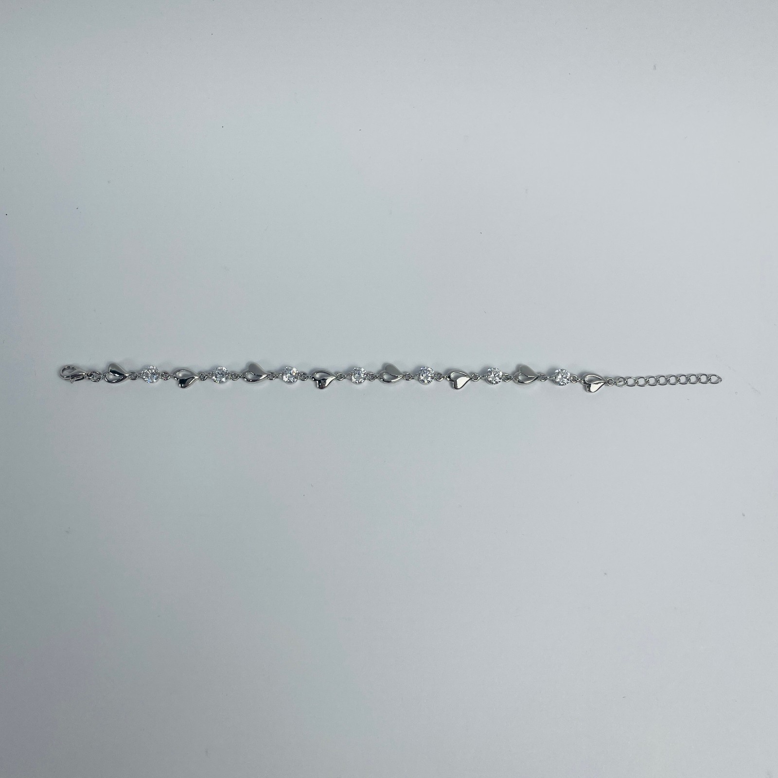 Kelanfancy Silver Tone Heart and Round Rhinestone Link Bracelet