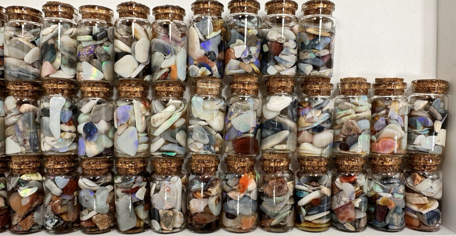 40 ct Premium Australian Coober Pedy Rough/Rubs Opals in Glass Bottles
