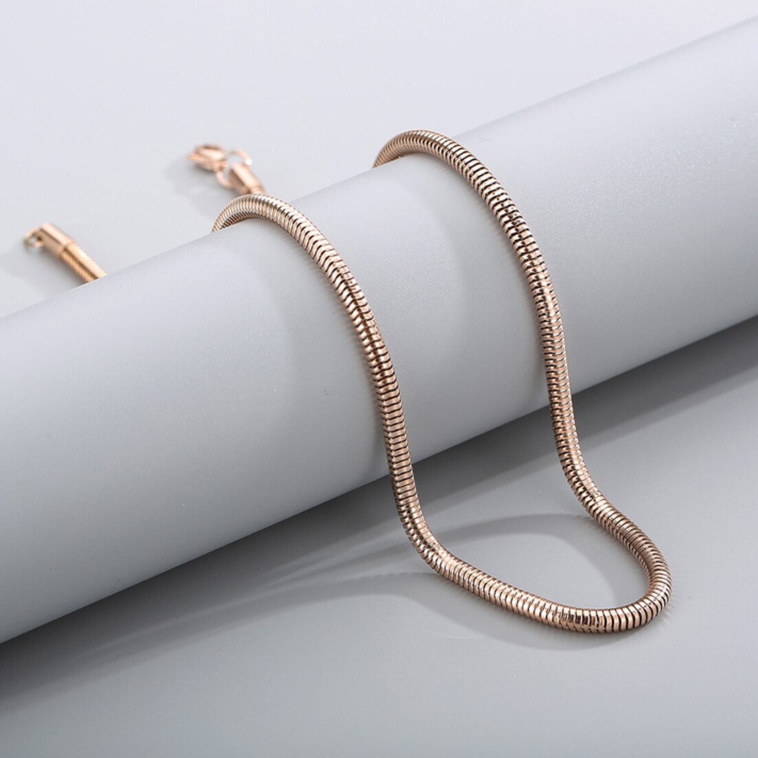 2.5-6mm Hot 316L Stainless Steel Men Women Round Snake Chain Necklace 20″22″24″