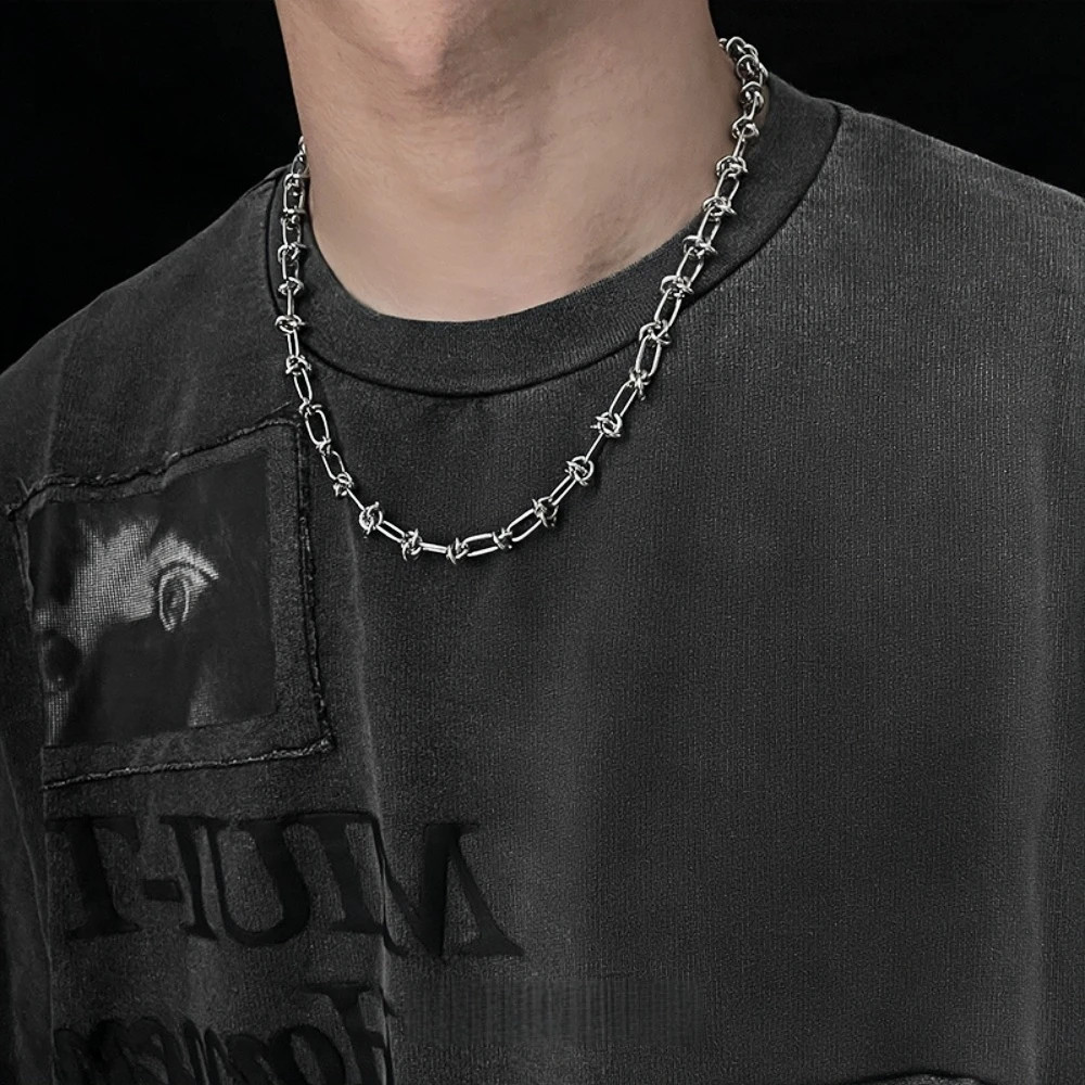 Hip Hop Knotted Titanium Steel Necklace For Man Woman Non Fading Clavicle Sweate