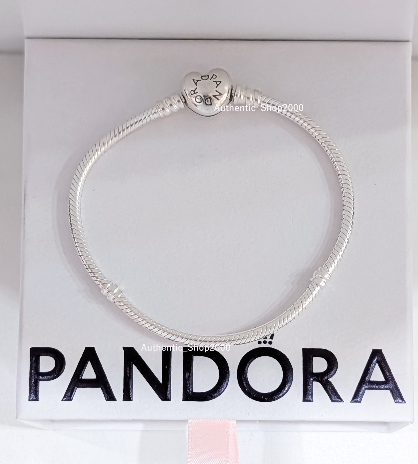 New Pandora S925 Sterling Silver Charm Bracelet with Heart Clasp 590719