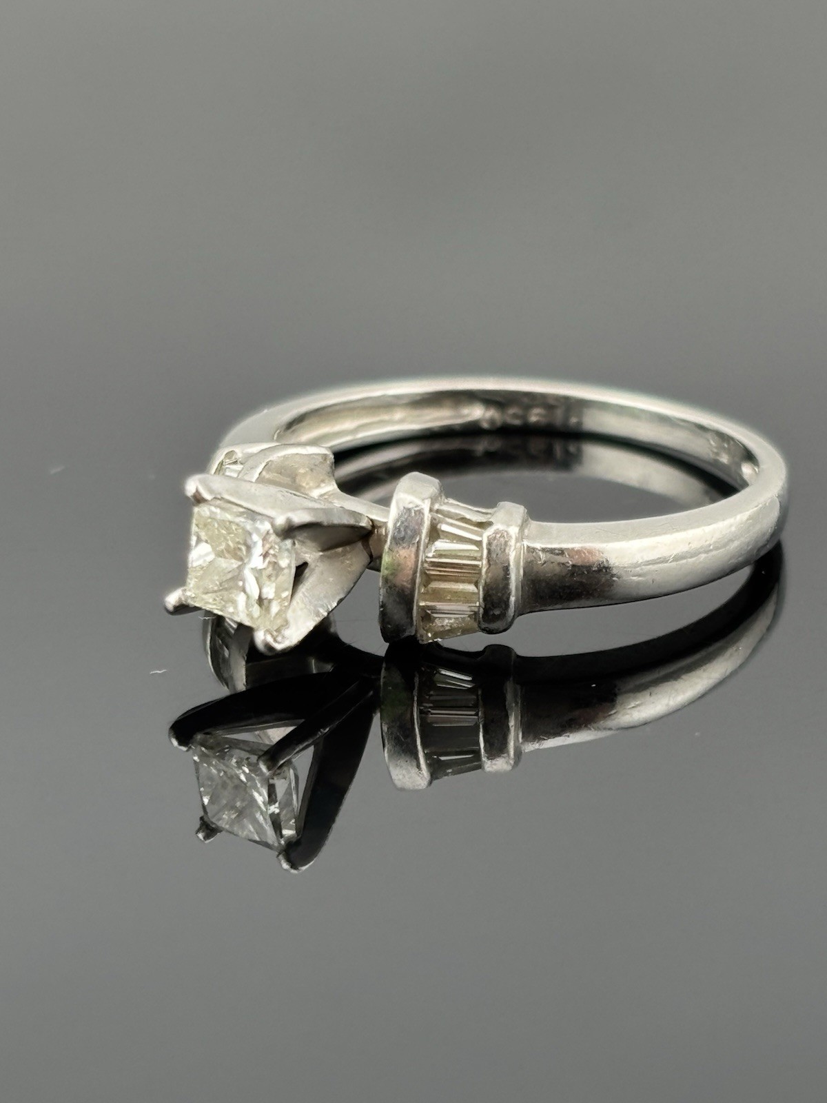 Estate 950 Platinum Princess Cut Diamond Engagement Ring w Tapered Baguette sz 7
