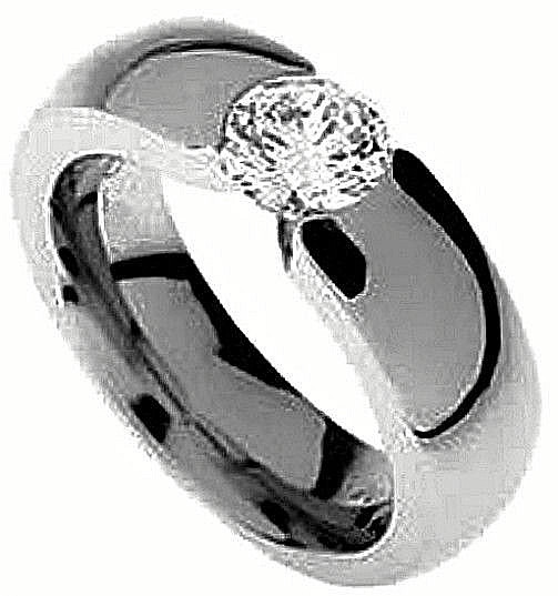 Highly Polished TITANIUM Fashion RING with 5mm Round CZ, size 8 – in Gift Box