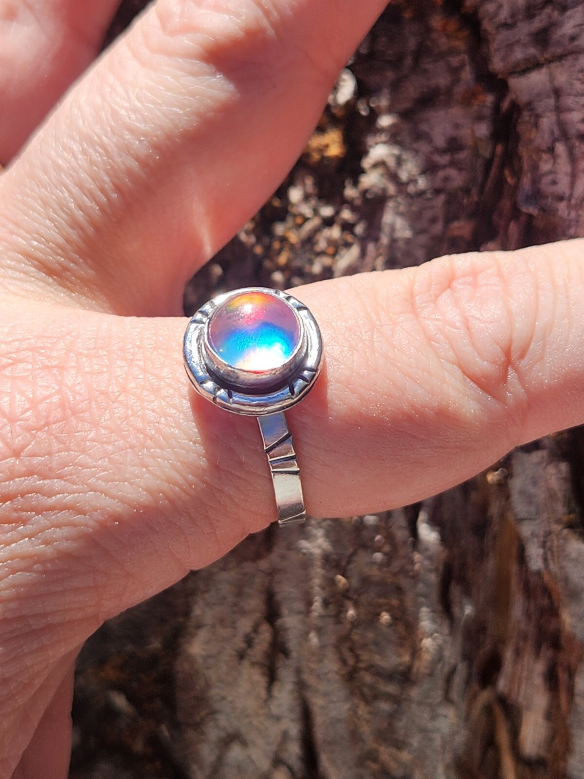 Aurora Opal Handmade Sterling Silver 925 Round Ring, Size 9 Pink Purple